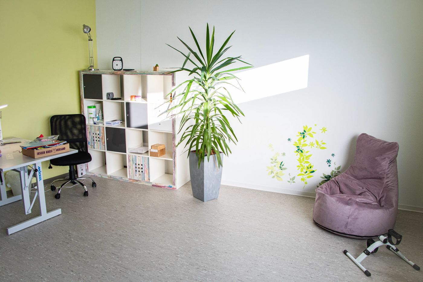 Heller Therapieraum